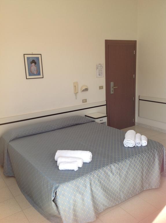 Hotel Villa Domiziana ريميني المظهر الخارجي الصورة